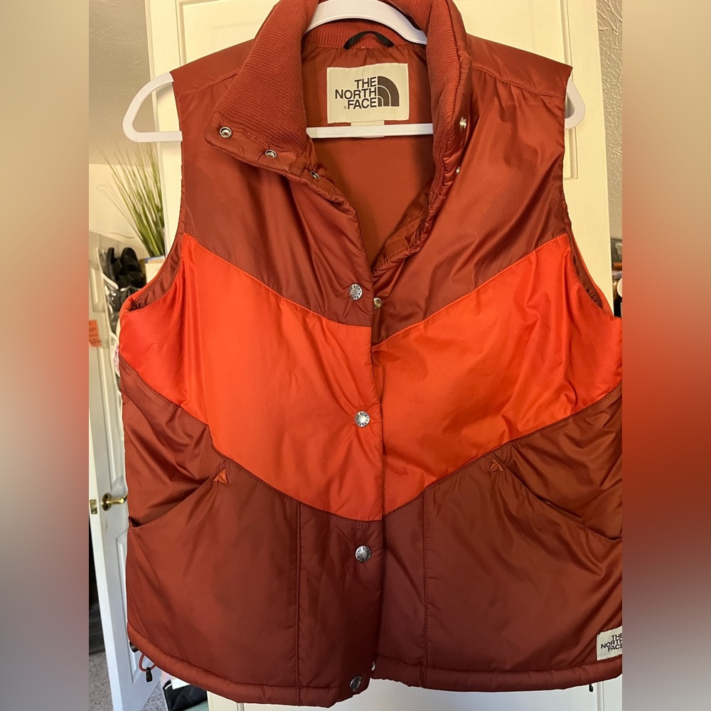 COPY - North Face Retro Vest